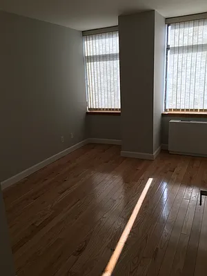 Rented by Daniel Saat, LREB | media 12