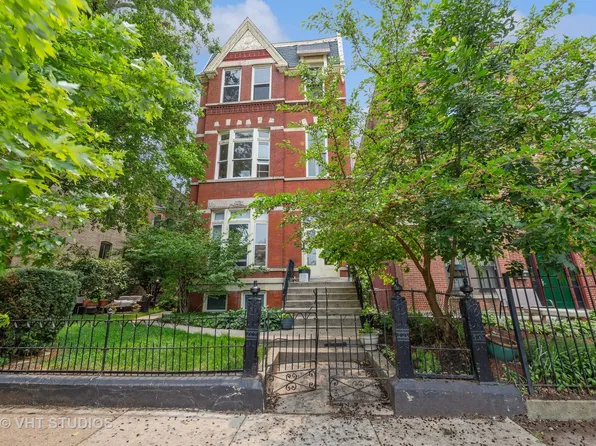 2017 W Evergreen Ave APT 302, Chicago, IL 60622