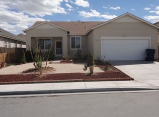 1381 Shadow Ln, Fernley, NV 89408