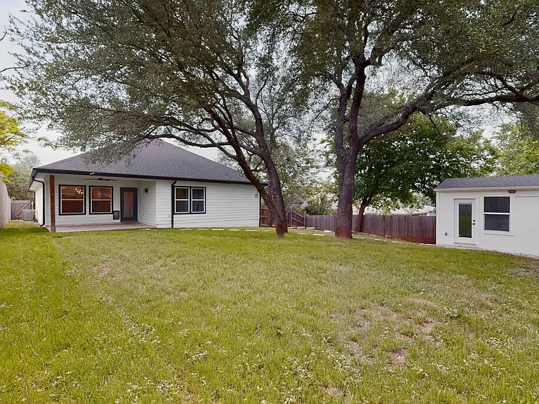 14902 Longbranch Dr — Photo 19