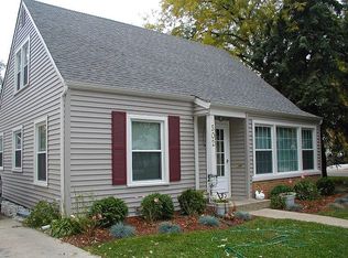 502 Miller Dr, Elgin, IL 60123