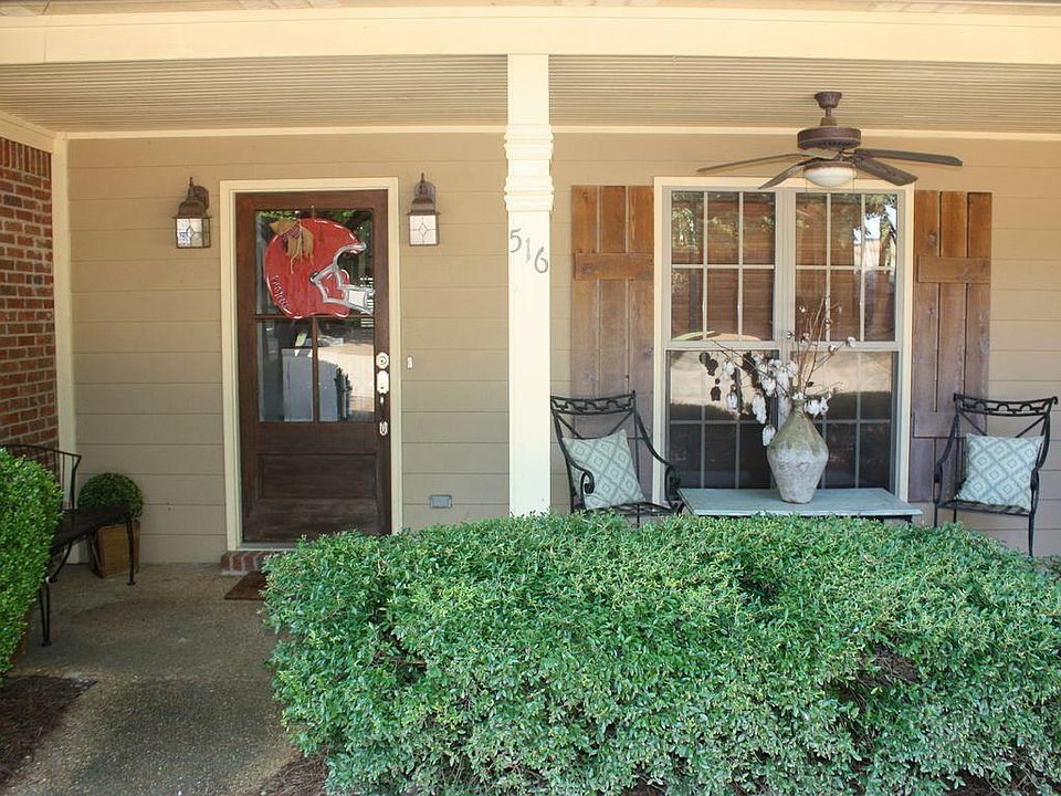 Charming covered front porch