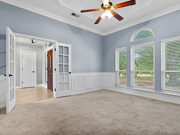 5th image of 501 Valle Vista Ct