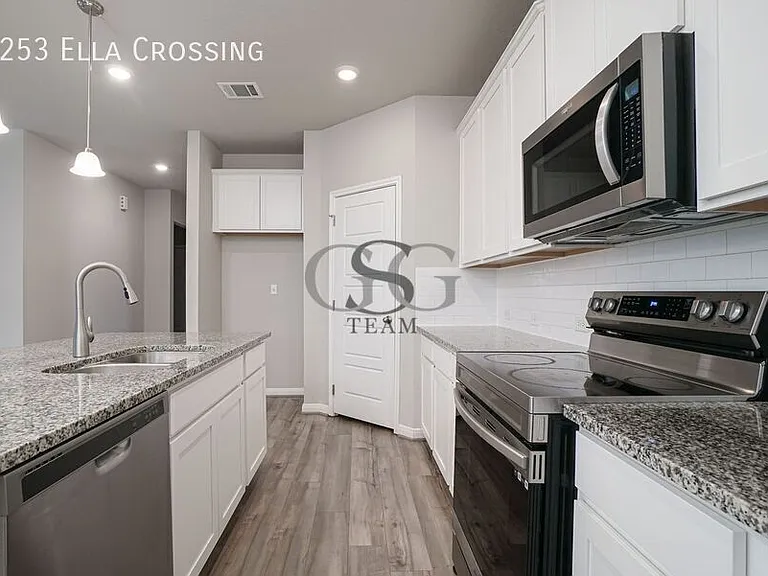 1253 Ella Xing — Photo 9