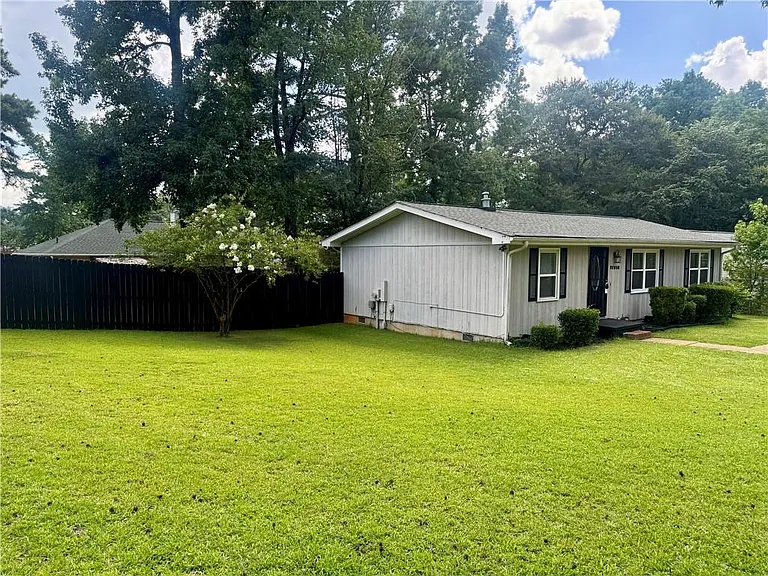 7 Sherwood Loop — Photo 4