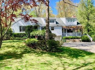 28 Newsome Ln, Wilton, CT 06897