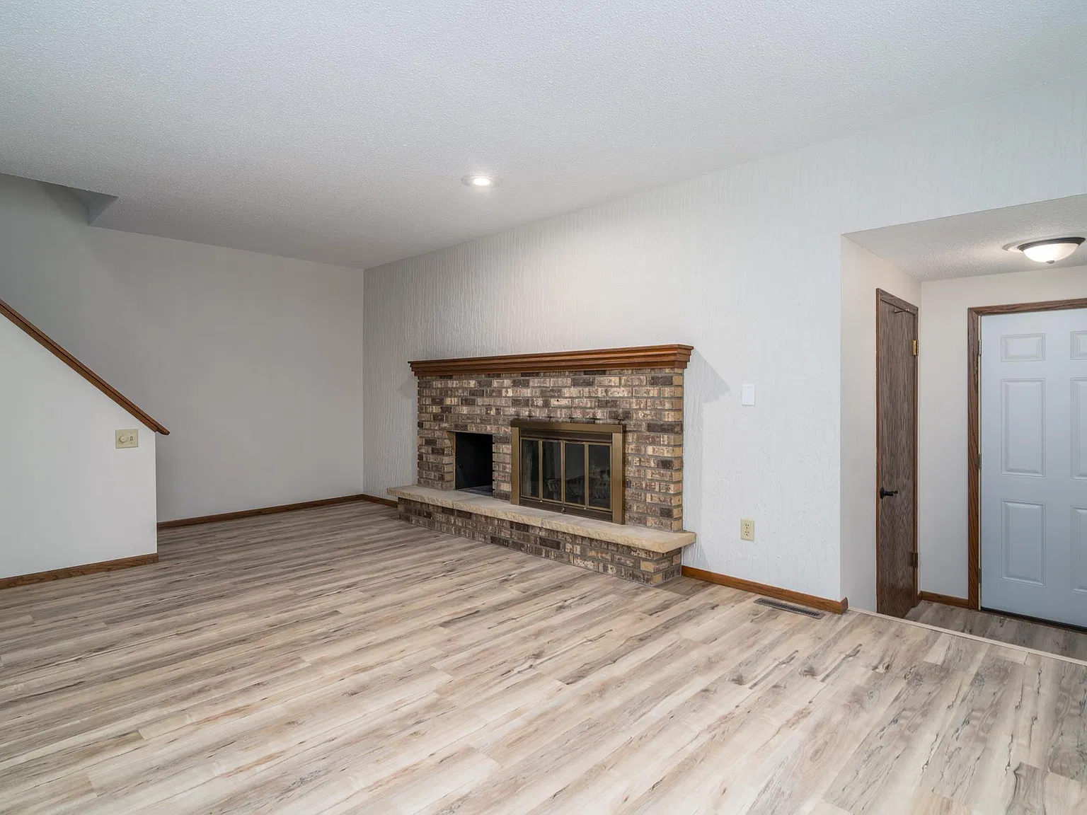 3 bed, 1750 sqft, $1,600 — Photo 4