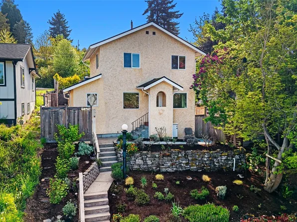 5620 38th Avenue SW, Seattle, WA 98126