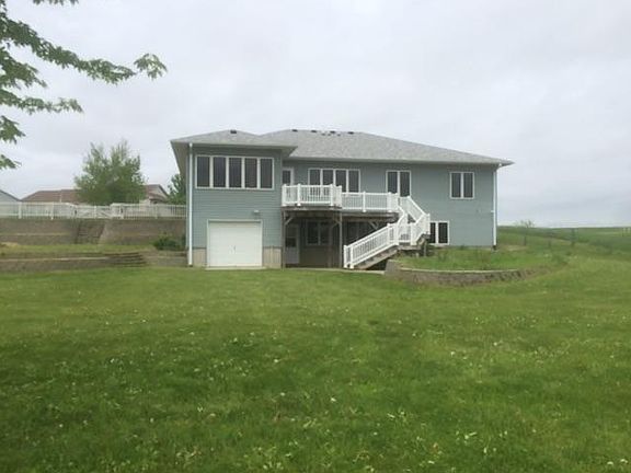 5th image of 615 Rock Creek Dr