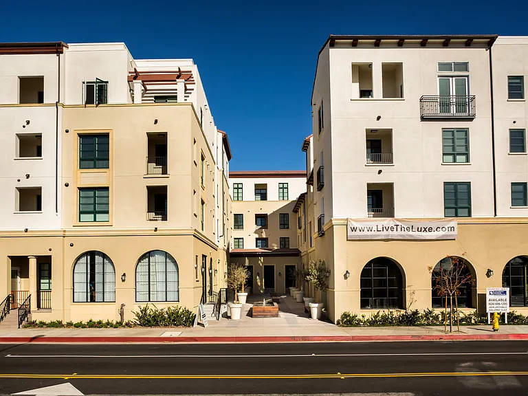 Luxe Pasadena — Photo 25