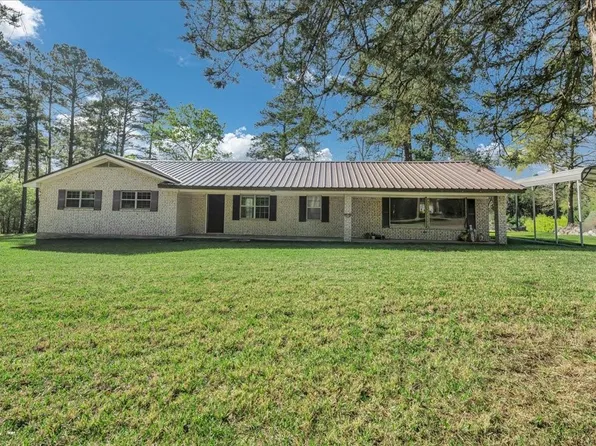 19506 State Highway 7 E, Kennard, TX 75847