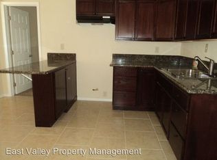 215 E Fern Ave, Redlands, CA 92373