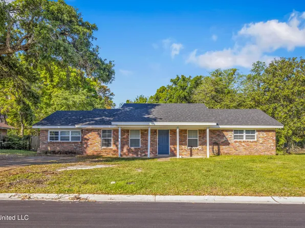 111 Edmund Dr, Long Beach, MS 39560