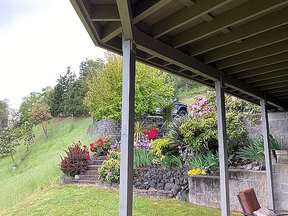 Side Lawn