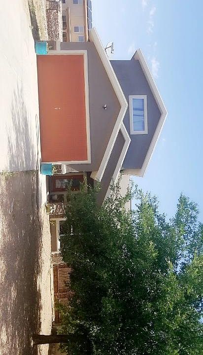 1st image of 641 Portillo Dr