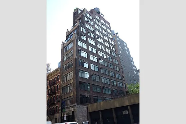 Sold by Stribling | media 7