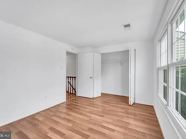7015 Old Brentford Rd — Photo 28