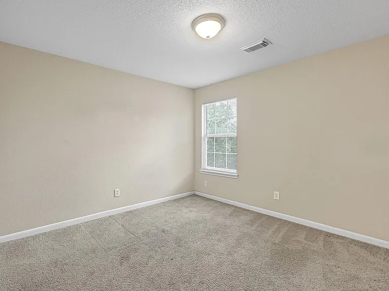 7507 Cypress Edge Dr — Photo 21