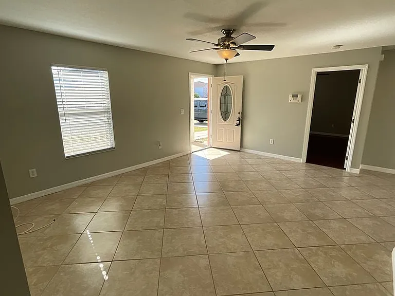 260 Grouper Ct — Photo 5