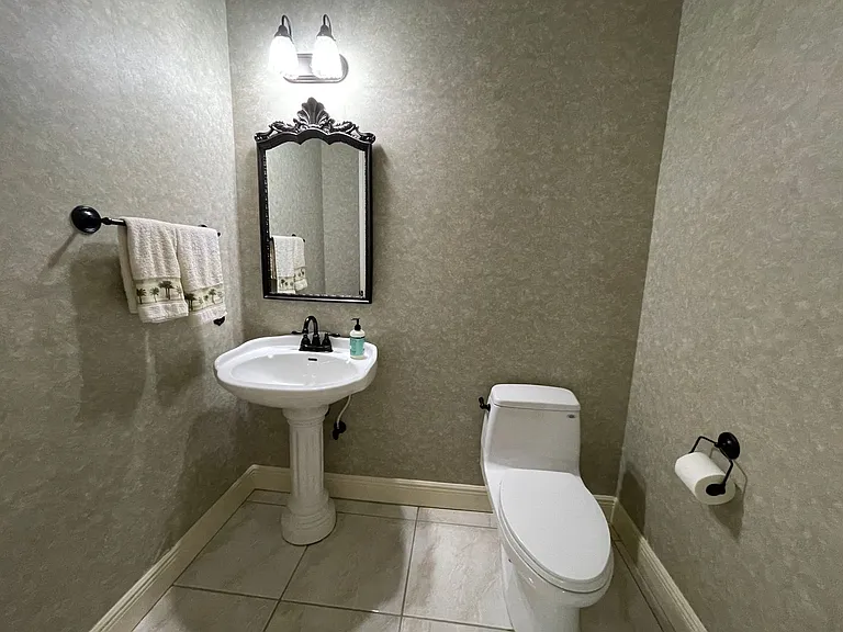 102 Grove Isle Blvd — Photo 18