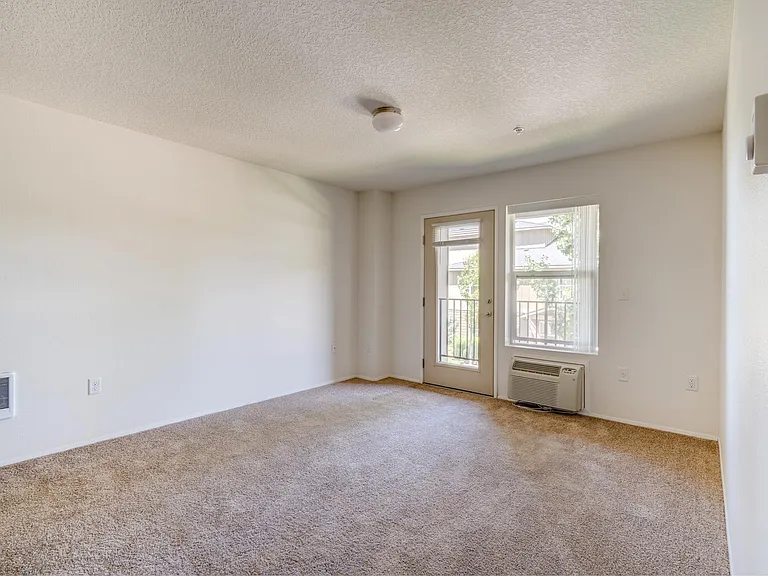 Boulder Pointe — Photo 16