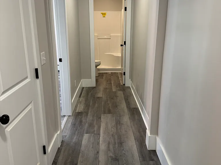 196 Bates St #1 — Photo 3