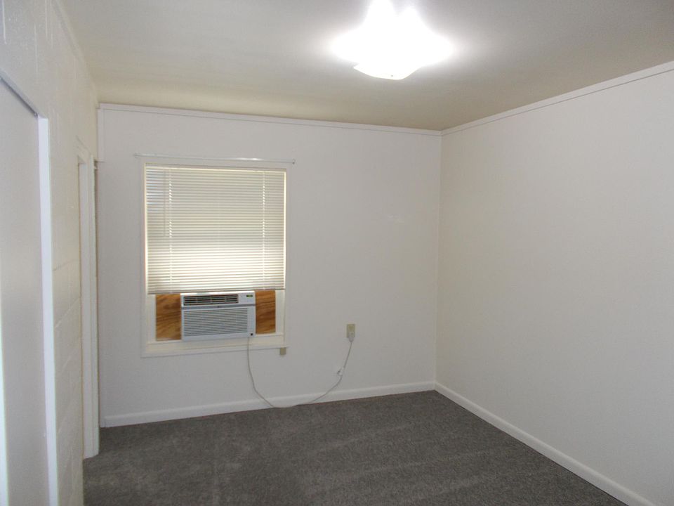 5245 Bancroft Ave Lincoln NE Zillow