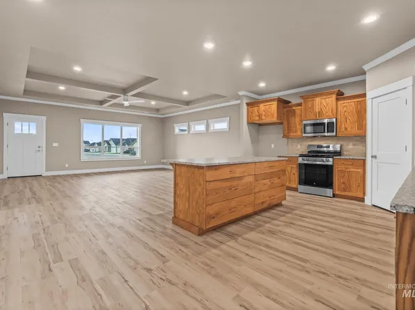 760 Sandy Point Dr, Payette, ID 83661