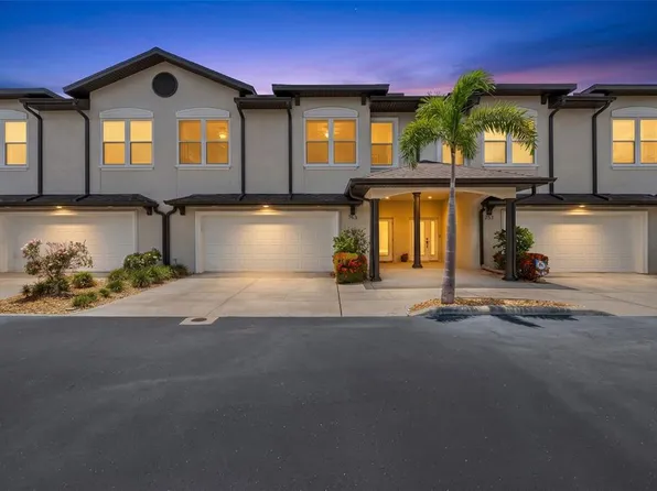 763 Date Palm Ln, Saint Petersburg, FL 33707