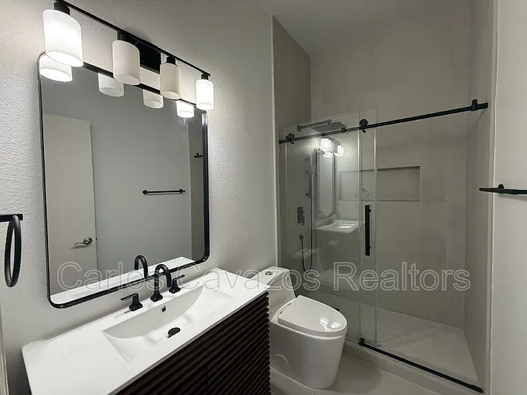 12462 Ridgetop Cir — Photo 13