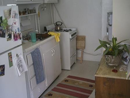 2nd image of 82 Washington St