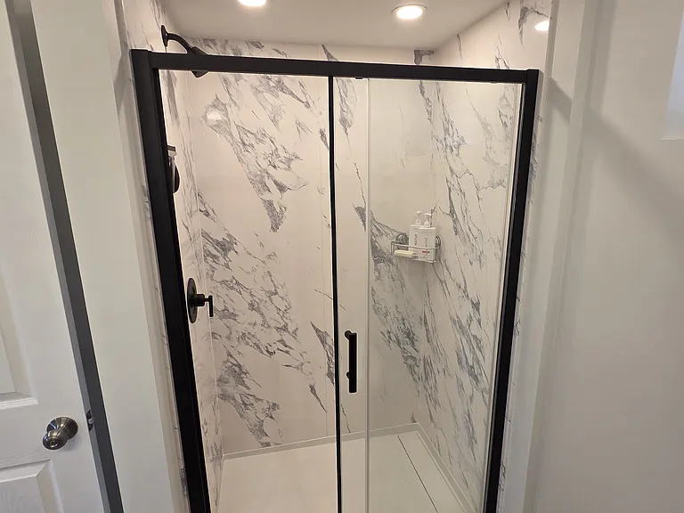 Full bath, other view.