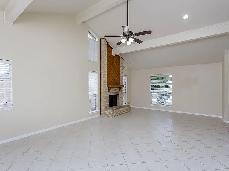 2703 Ferry Lndg — Photo 11