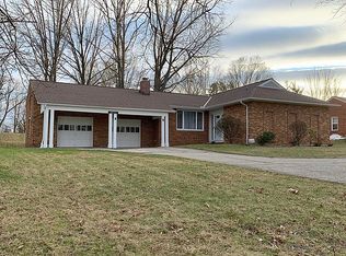 30528 Ridge Rd, Wickliffe, OH 44092