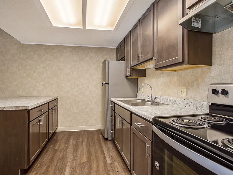 Limewood Apartments — Photo 10