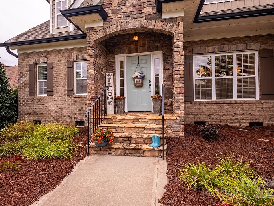 8491 Penton Pl, Harrisburg, NC 28075 | Zillow