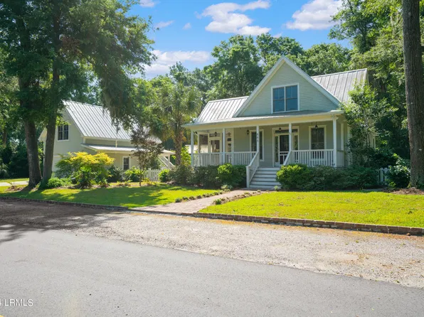 886 Magnolia Bluff Circle, Beaufort, SC 29902