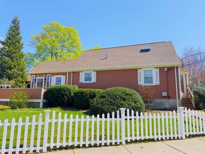 2 Summer St, West Roxbury, MA, 02132