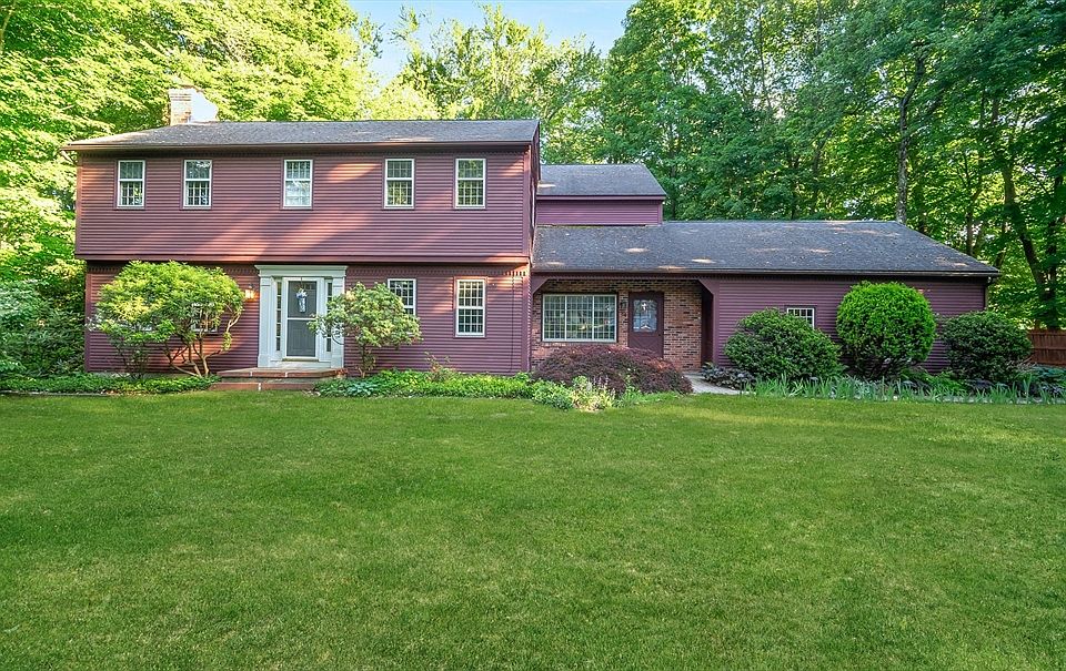 1st image of 84 Greenwich Rd
