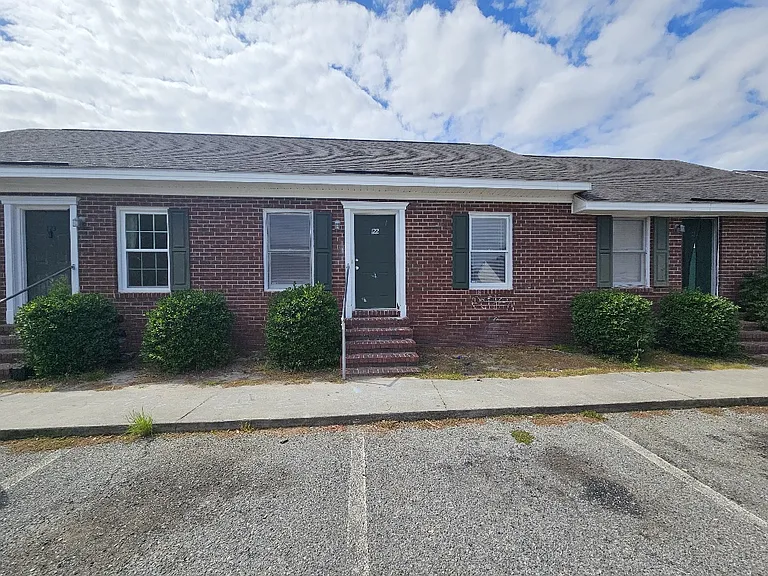 230.5 Lanier Dr #122 — Photo 1