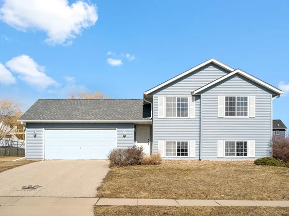 1270 Pine Ridge Dr NE, Pine Island, MN 55963