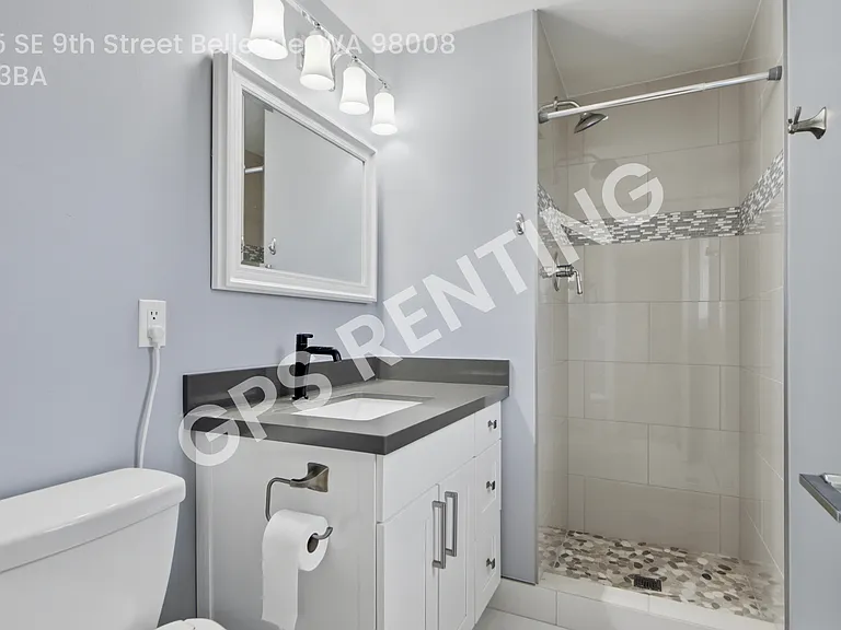 16015 SE 9th St — Photo 5