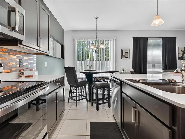 1363 Captiva Cv — Photo 13