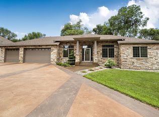 2011 Temminck Rd, Saint Cloud, MN 56301