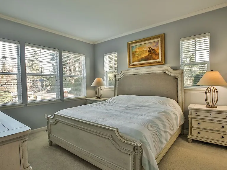 1404 Portside Ct — Photo 21