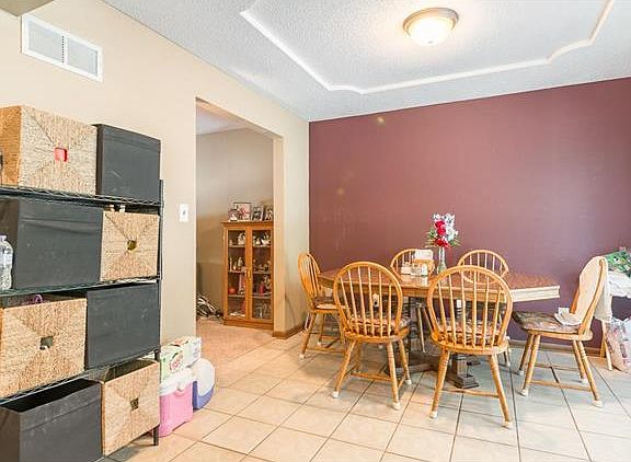4th image of 8210 Belmont Dr