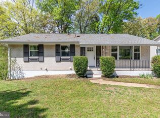 6406 Seta Dr, Lanham, MD 20706