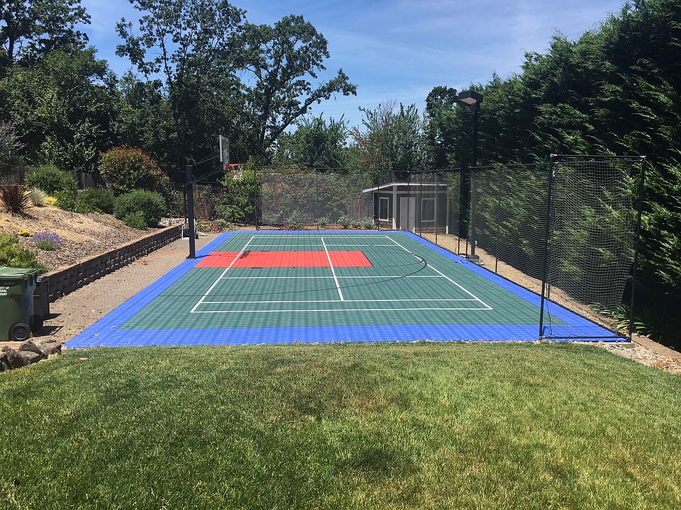 2nd image of 1458 Hawk Crest Pl