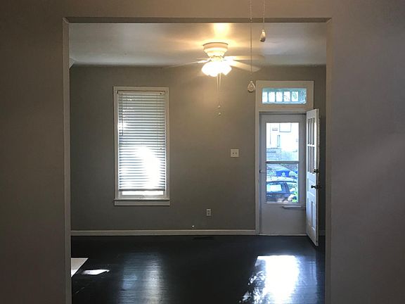 4th image of 1113 Mount Pleasant Ave
