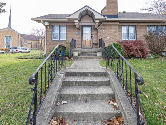 1330 N Bosart Ave, Indianapolis, IN 46201